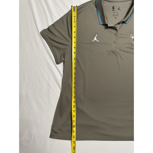 Charlotte Hornets Nike Dri-Fit Jordan Team Coach Issue NBA Women's Size XXL - Picture 9 of 9